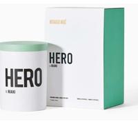 Nomad Noé Hero in Niani Amber & Patchouli 220 g - Candela Profumata