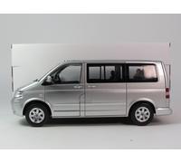 Norev Volkswagen Multivan silver 2003 1/18 188601