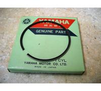 NOS OEM YAMAHA O/S 0.50 Pistone Anello 1976-1977 YZ100C/D Motocross