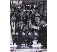 Notte All'opera (una) [Dvd] - Chico Marx,Groucho Marx,Harpo Marx - 1935