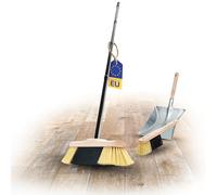 Novaliv Scopa per interni con manico stabile in setole sintetiche, setole morbide, 4 pezzi con manico + scopa a mano in metallo zincato