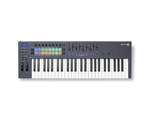 Novation FLkey 49 - Controller MIDI a tastiera, con integrazione perfetta per FL Studio, Modalità Accordi e Modalità Scala. Tutto il software di cui hai bisogno per produrre la tua musica