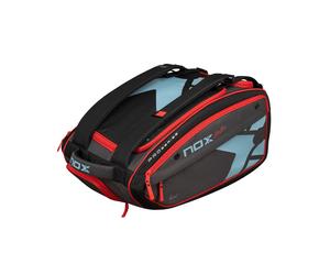 NOX Tanto spazio, design compatto - ML10 PADELBAG! La ML10 COMPETITION XL COMPACT PADELBAG di NOX offre ai giocatori di padel una soluzione ottimale per trasportare la loro attrezzatura in modo sicuro