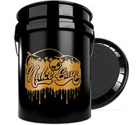 Nuke Guys Gold Bucket Limited Set - Secchio per lavaggio auto a 5 galloni e coperchio a secchiello - secchio per lavaggio auto con coperchio per il lavaggio delicato di auto e moto