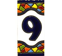 Numero casa. Insegna con numeri e lettere fatte di piastrelle di ceramica policroma, dipinte a mano con la tecnica "cuerda seca", nomi indirizzi e segnaletica. Testo personalizzabile. Disegno MOSAICO MINI 7,3 cm x 3,5 cm (NUMERO NOVE "9")