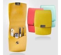 Numero del mondo 1. Three Seven (777) Kit da viaggio per manicure e pedicure (totale 4 pezzi: TS-77VC), Made in Korea, dal 1975.