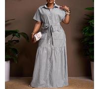 Nuovi outfit casual ed eleganti da donna per vacanze, vita quotidiana e occasioni speciali per la primavera e l'estate 2025. Vestito country a quadretti adatto per feste, compleanni e lavoro, abito ma
