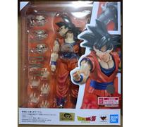 NUOVO Bandai S.H. Figuarts Dragon Ball Z Son Goku Kind-Hearted Saiyan Action ...