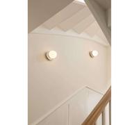 Nuura Aps Nuura Applique Liila 1 IP44, Ø 14 cm, argento/opale Nuura Aps