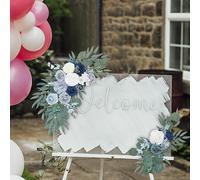 nuziale con fiori appesi, cartello della cerimonia di benvenuto per la