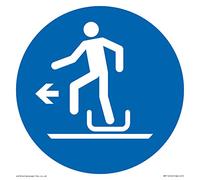 Obbligatorio: Alighting from slittino to the left Sign - 150x150mm - S15