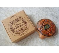 Ocarina Inca, flauto tradizionale peruviano, commercio equo e solidale, Colore: arancione.