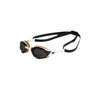 Occhialini da nuoto Arena Cobra Edge Swipe nero dorato con lenti specchiate nere.