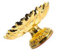 Offrendo un tempio a piastre che offre vassoio vassoio buddista vassoio