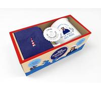 Ohé Capitaine ! Bien au chaud sur les flots: Coffret avec un mug, un livret et une paire de chaussettes