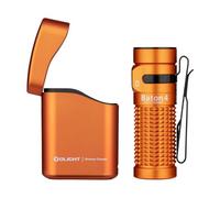 OLIGHT Baton 4 kit Torcia EDC con Scatola di Ricarica di Piccole Dimensioni ad Alta Luminosità 1300lm Pulsanti Laterali in Metallo Adatta a Casa o in Viaggio All'aperto (Arancione)