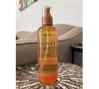 Olio Per Il Corpo Profumato Al Miele E Mandorla Rosa 8.11 fl oz / 240 mL Nuovo