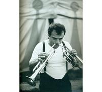 Oltre il cerchio del circo. Ediz. italiana e inglese