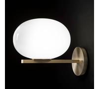 Oluce Applique Alba con paralume in vetro opalino Oluce