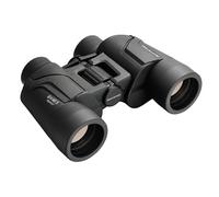 Binocolo OM SYSTEM 8x40 S include cinghia, custodia e garanzia valida 15 anni. Immagini chiare, campo visivo ampio, corpo leggero: ideale per l'osservazione di natura, eventi sportivi e concerti
