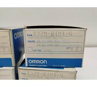 Omron E3JM-R4M4-G Sensore fotoelettrico, retroriflettente, 4m, AC/DC, relè