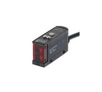 Omron E3S-AD33, sensore fotoelettrico rettangolare a diffusione