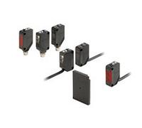 OMRON E3ZD86OMS-242469 SENSORE- MIN.C.C.RAD.REFLEX 0.1M PNP CONNETT.M8