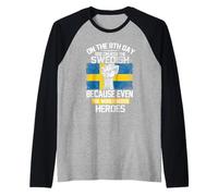 On The Eighth Day God Created The Swedish Pride Heroes Maglia con Maniche Raglan
