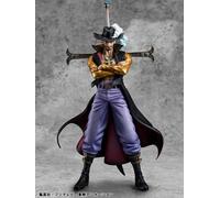 ONE PIECE Hawk Eye Dracule Mihawk Ver. R Pvc Figure P.O.P. SA-Maximum MegaHouse