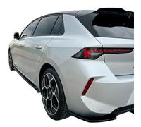 Oneway Diffusori Laterali Posteriori compatibili con Opel Astra L HB 2021- - Nero lucido