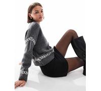 ONLY - Maglione con scollo rotondo grigio scuro con dettagli a contrasto 34