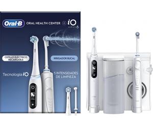 Oral-B iO6 e OxyJet Set Spazzolino Elettrico ed Idropulsore con 2 Testine di Ricambio colore Bianco - O. C. + IO6 X1PZ