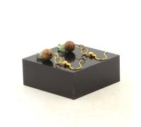 Orecchini 2 Perle Di Apatite Verde Del Madagascar + Legno 8 Mm Fabbricati