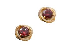 Orecchini a bottone in zirconi rossi da donna orecchini geometrici a forma di openwork in oro con pietre di zirconia scintillanti, regalo di gioielli per tutti i giorni