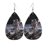 Orecchini Da Donna Pelle Sintetica Astronaut On The Moon Print Jewelry Teardrop Leather Dangle Earrings Lacrima Per Decorazione Per Abbigliamento Adatti Per L'Uso Quotidiano