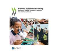 Organisation for Economic Co-operation and Devel Beyond academic le (Tascabile)