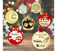 ORKIDEA PARTY Pallina di Natale da 10cm in Legno e Plexiglass. Decorazione Personalizzata per Albero con Nome e Anno 2025, Primo Natale, Colore Legno Naturale, 10 Opzioni a Scelta. Made in Italy!