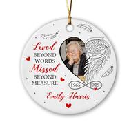 Ornamento in ceramica personalizzato Loved Beyond Words Missed Beyond Measure, Carica foto Ornamento commemorativo 2025, Regalo ricordo per lutto per nonno, Ornamenti commemorativi personalizzati con