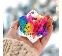 Ornamento natalizio con scritta "Every Love Story Is Beautiful But Ours Is My Favorite", ornamento natalizio da appendere, decorazione rustica in ceramica per amici vicini