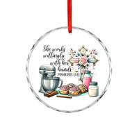 Ornamento per albero di Natale, con scritta in inglese "She Works Willingly With Her Hands", souvenir commemorativo in vetro, divertente decorazione per la casa, regalo per gli amanti della cucina
