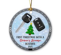 Ornamento per il primo Natale con patente di guida 2025, ornamenti personalizzati per il raggiungimento della guida, decorazione per albero di Natale per chiavi dell'auto per uomini e donne, nuovo