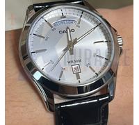 Orologio Casio MTP-1370L-7AVDF Classic Analogico Quadrante Argento Pelle...