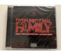 Ost - Dysfunktional Family