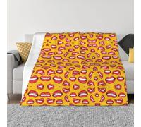OTTKGGA Coperta in micropile ultra morbida, con scritta in lingua inglese "Smiling And Biting Her Red Lips", coperta in flanella anti pelucchi, per letto, divano, soggiorno, decorazione da viaggio