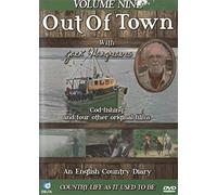 Out of Town with Jack Hargreaves - Cod Fishing and four other original films - An English Country Diary - Country Life as it used to be Volume Nine (9)