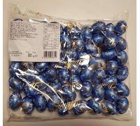 ovetti blu al cioccolato al latte con morbido ripieno al cioccolato bianco 500 gr lindor