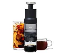 OXO Brew Rapid Brewer, Caffettiera Manuale Portatile | Filtro riutilizzabile, piccolo, infusione rapida in 5 minuti o meno, caraffa facile da pulire, calda o fredda