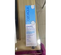 OZOAQUA Shampoo olio ozonizzato. PELLE CAPELLUTI SECCHI E CAPELLI LUNGHI. Favorisce gli effetti. RIPARATORE, OSSIGENANTE E ANTIOSSIDANTE