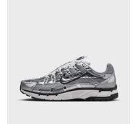 Sneakers Nike P-6000 Metallic Silver/ Metallic Silver-Sail 39