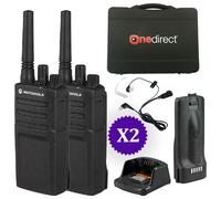 Pacchetto 2 Motorola XT420 + 2 Kit Bodyguard + 1 Valigetta Pacchetto che include 2 walkie talkie con certificato IP55 più 2 kit auricolare stile